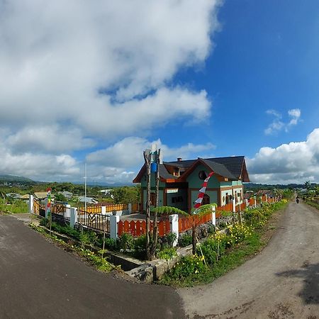 Kopa Hilltop - Family Guest Home Ruteng Exteriér fotografie