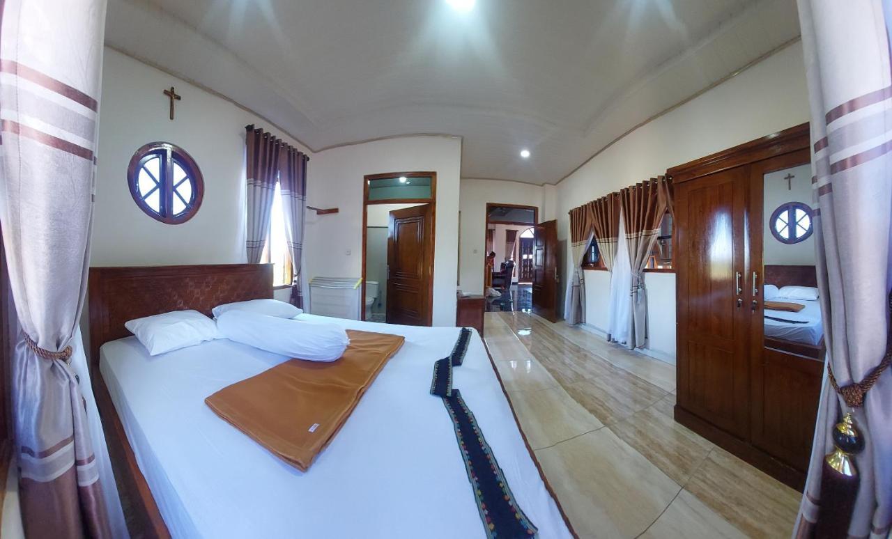 Kopa Hilltop - Family Guest Home Ruteng Pokoj fotografie